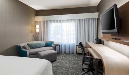 King Room with Sofa Bed