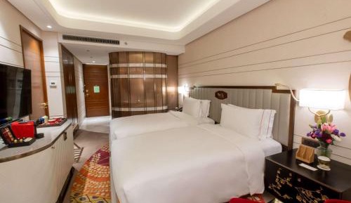 Superior Atrium Twin Room