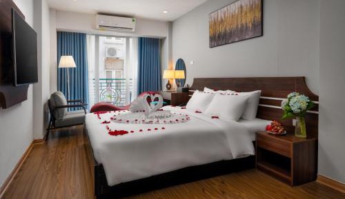Deluxe Double or Twin Room with Balcony