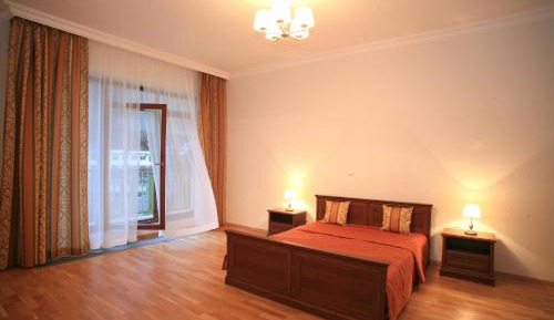 Deluxe Apartment (4 Adults)
