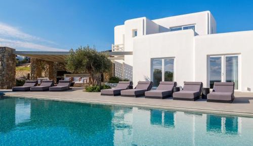 Villa - Beach Front