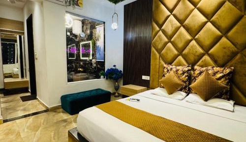 King Room with Spa Bath