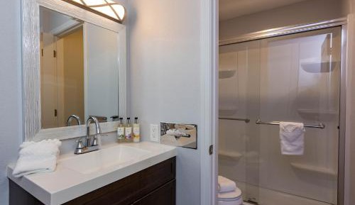 Superior Queen Room with Two Queen Beds