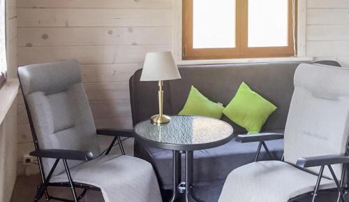 Three-Bedroom Vacation Home 