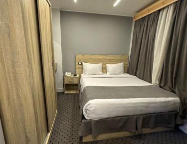 Single Room with Bath