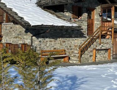 Three-Bedroom Holiday Home 