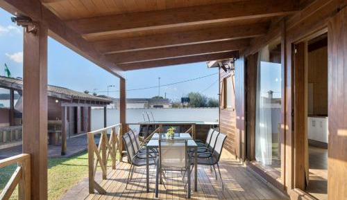 Villa with Garden View