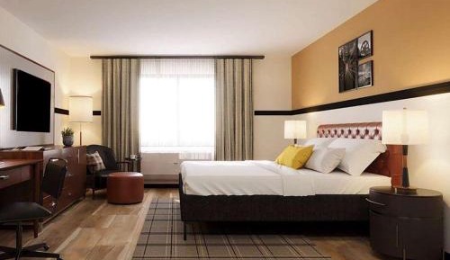 King Room with Bath Tub - Mobility Accessible/Non-Smoking
