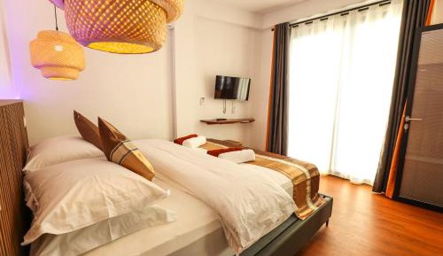 Triple Room with Balcony