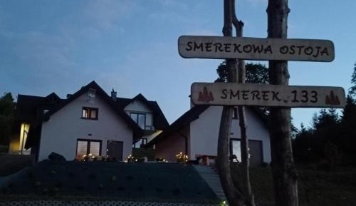 Two-Bedroom Chalet (Czerwony)