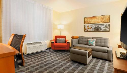 One-Bedroom Suite