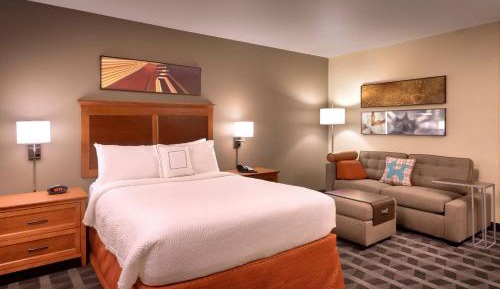 Queen Suite