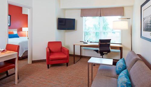 One-Bedroom Suite with Sofa Bed
