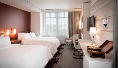 Double Queen Room