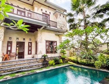 Villa with Private Pool