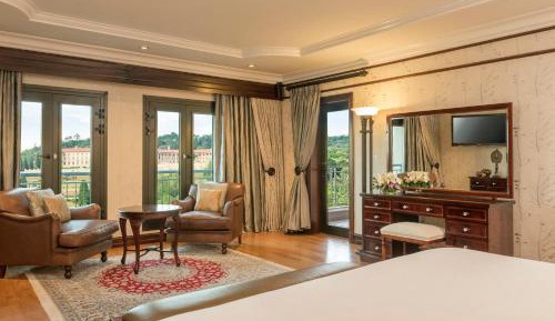 Presidential Suite