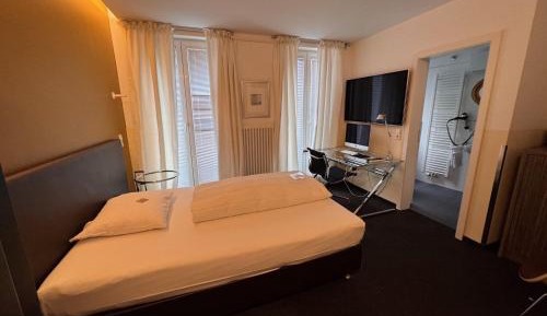 Business Room