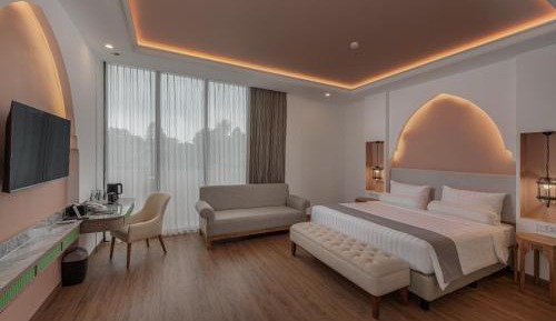 Large Double Room