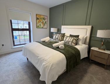 Deluxe Double Room with Shower