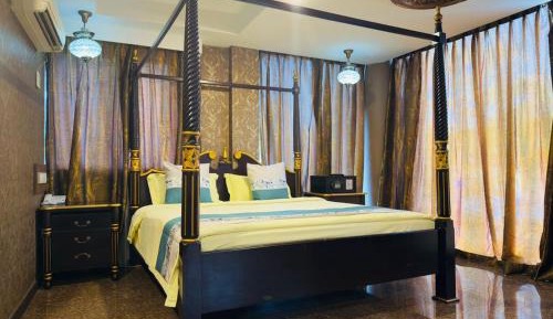 Standard King Room