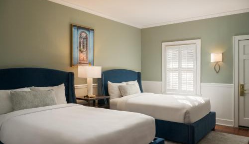 Standard Double Room with Two Double Beds