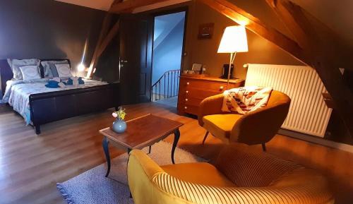 Deluxe King Room