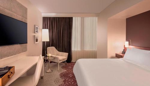 King Guest Room