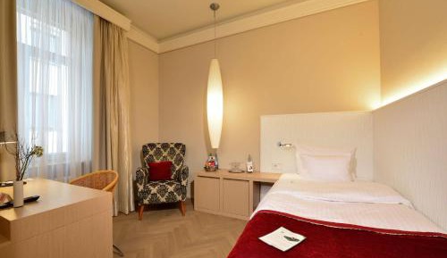Business Single Room