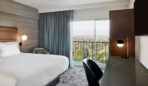 Economy King Room