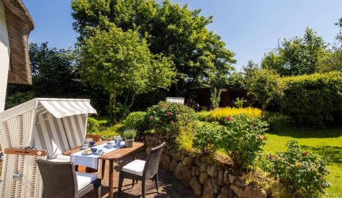 Double Room with Terrace and Garden View
