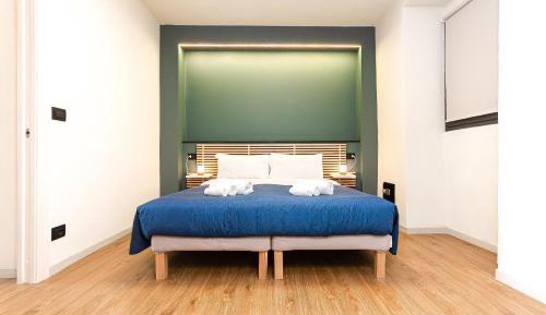 One-Bedroom Apartment with Two Bathrooms