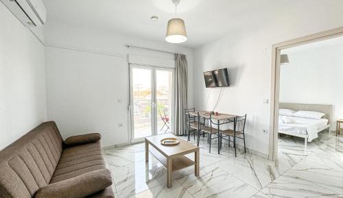Deluxe One-Bedroom Apartment