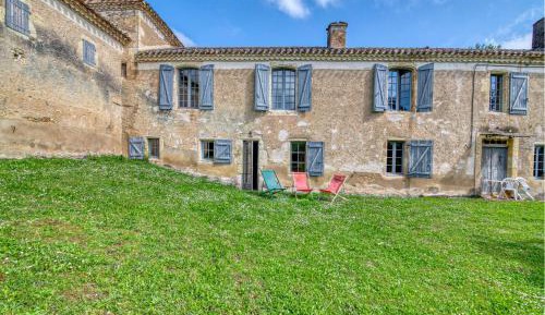 Two-Bedroom Holiday Home