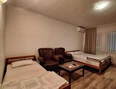 Twin Room with Shower