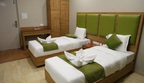 Deluxe Double or Twin Room