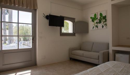 King Room with Pool View