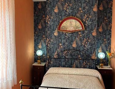 Double Room with Private External Bathroom
