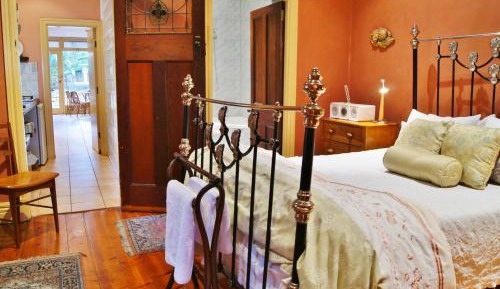 Café Spa Suite (38 Melbourne street, North Adelaide)
