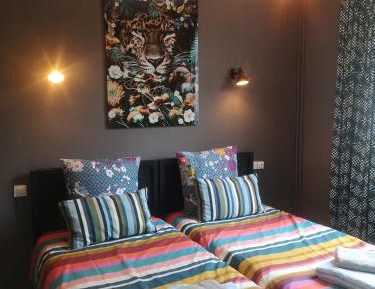 Twin Room with Mountain View
