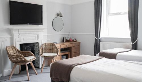 Standard Twin Room
