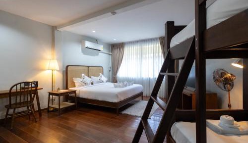 Premium Quadruple Room