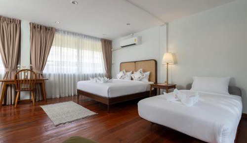 Premier Triple Room