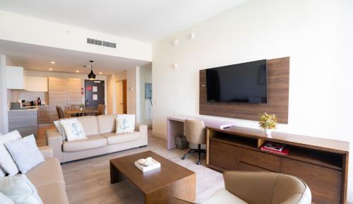 Deluxe Apartment