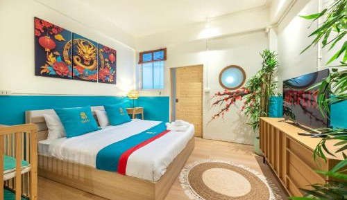 Deluxe King Room