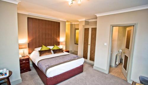 Large Double Room