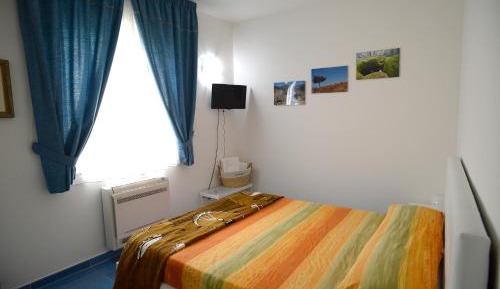 Double Room with Private External Bathroom