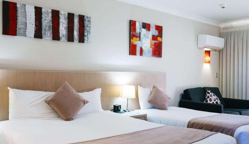 Deluxe Twin Room