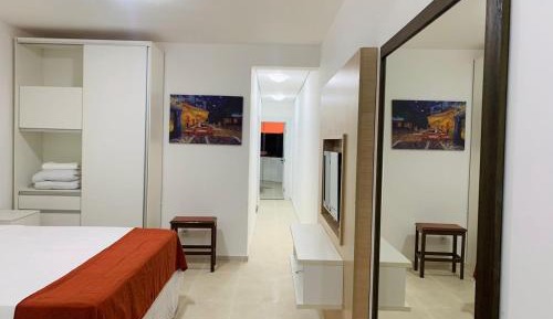 Studio Apartment with King Bed