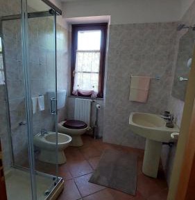 Double Room with Shared Bathroom