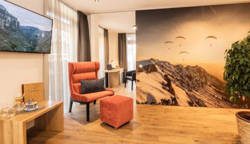 One-Bedroom Apartment with Terrace